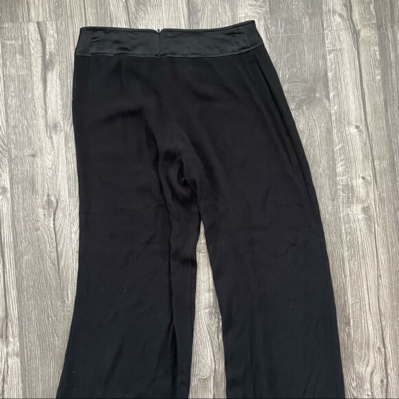 Cabi Crepe Dress Pants with Contrast Waistband - Picture 14 of 17